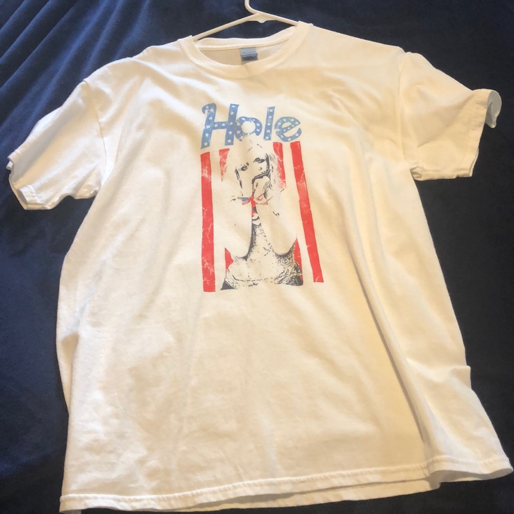 Gilden Courtney love hole men’s T size large
